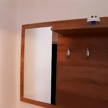 Old Town Super Apartment *